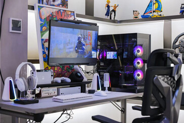 九游體育Tryx Panorama 展區(qū)推出全球首款配備曲面 AMOLED 顯示屏的 AIO 液體冷卻器系列(圖1)